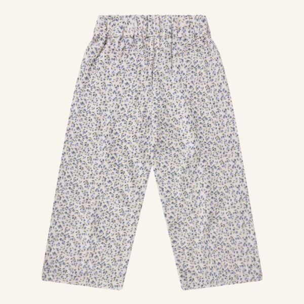 Wide leg blue flower