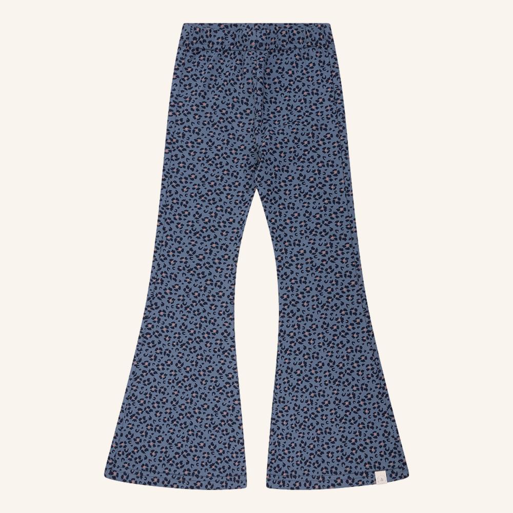 Be flared navy leopard flower