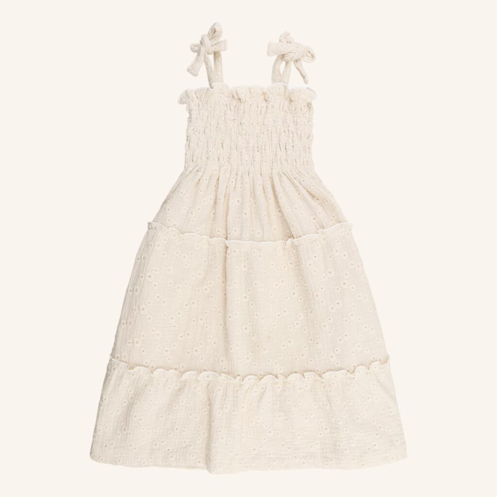 Ruffle dress creme broderie