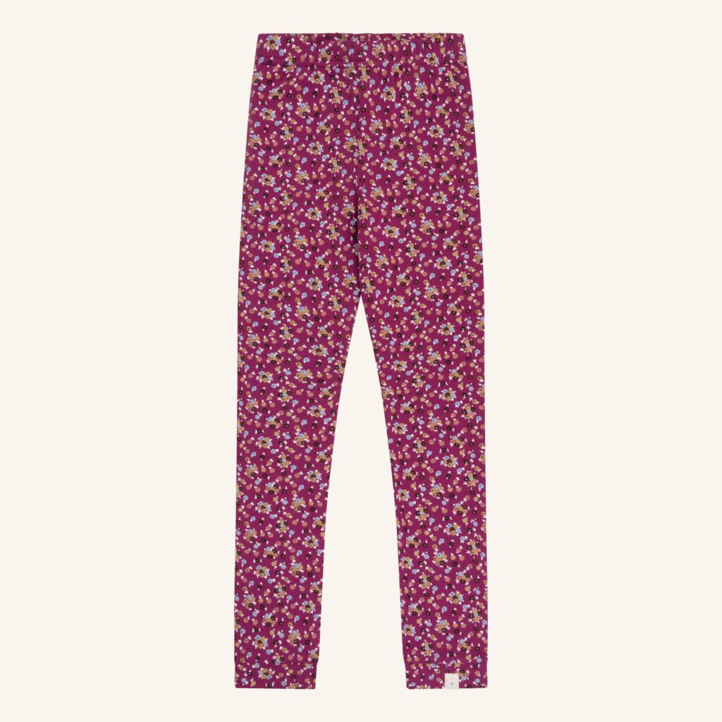 Legging berry flower