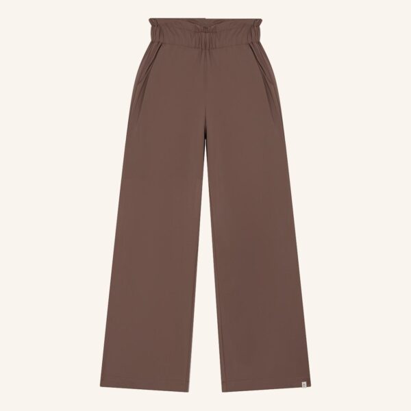 Wide leg travel brown