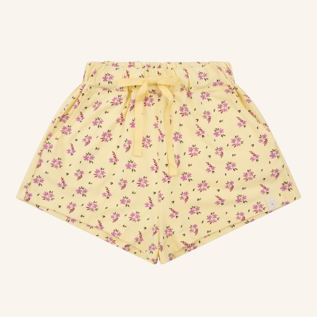 Yibbi short yellow flower