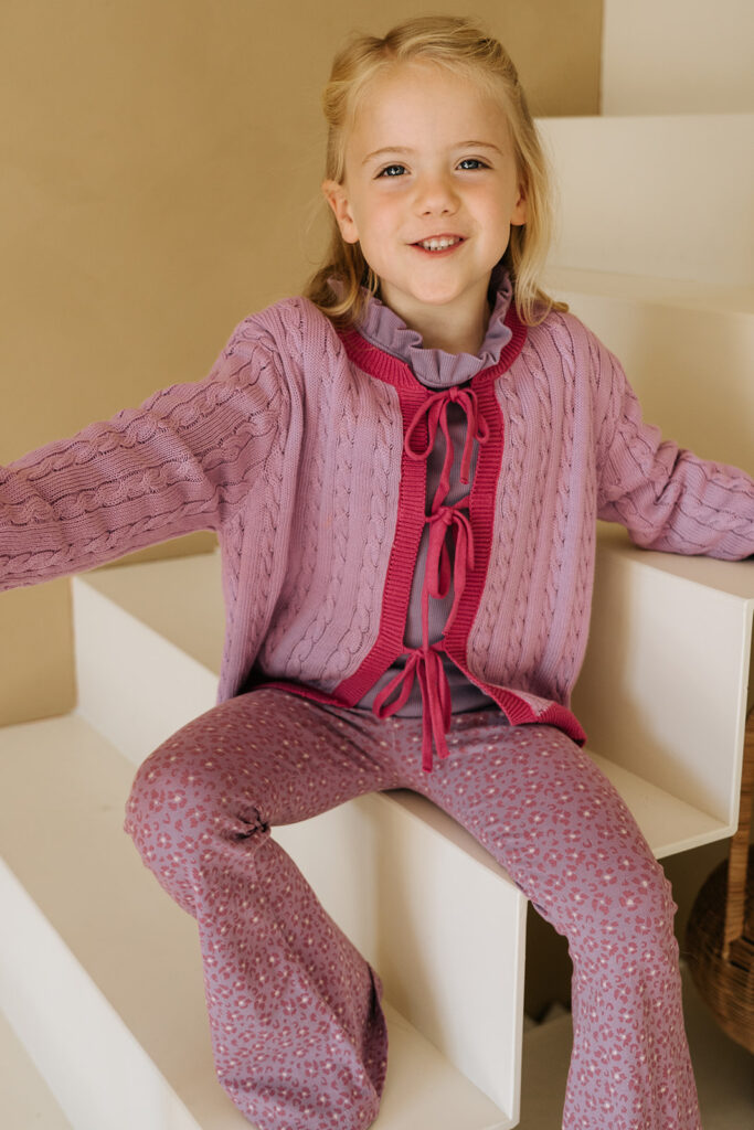 Mikki Bow-Jacke, gestrickt, lila