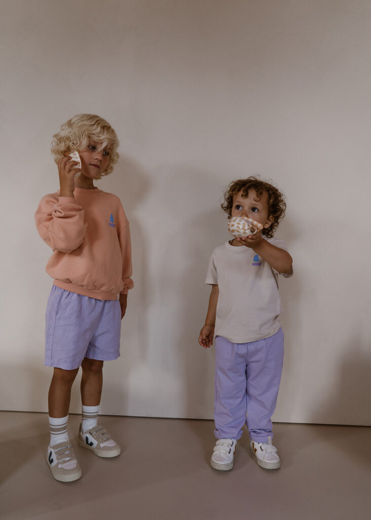 Niels short linnen lila