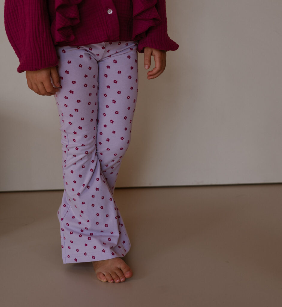 Be flared lila flowers