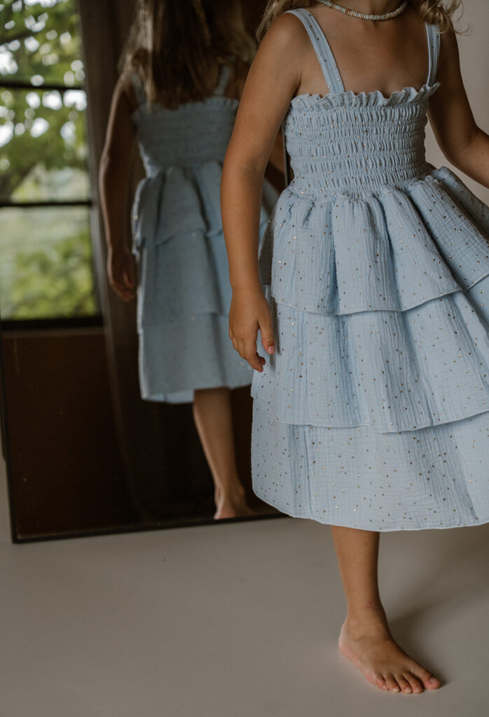 Ruffle dress blue & gold