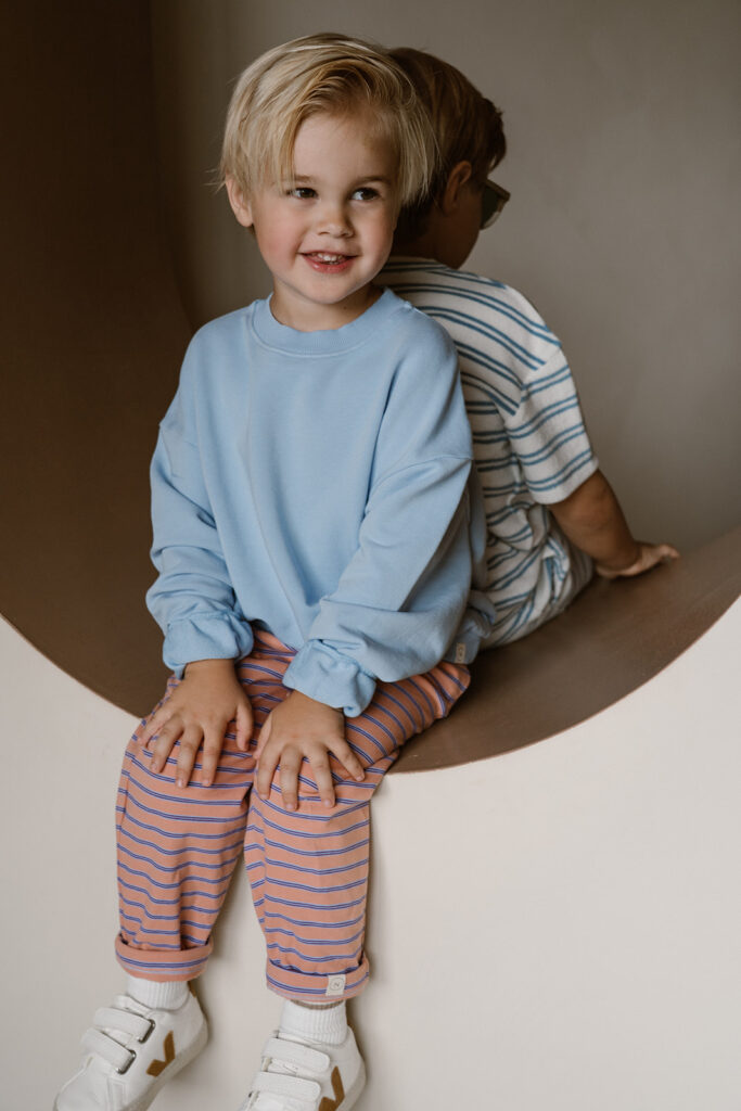 Sunset sweater light blue