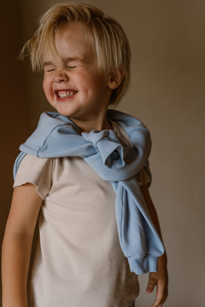 Sunset sweater light blue