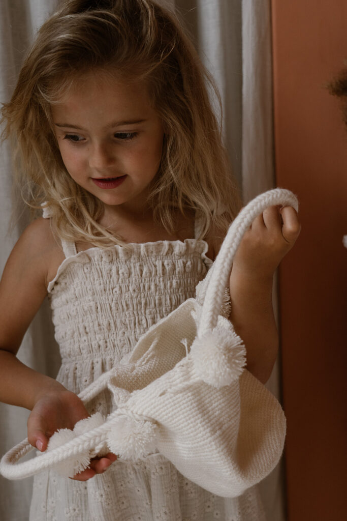 Ruffle dress creme broderie