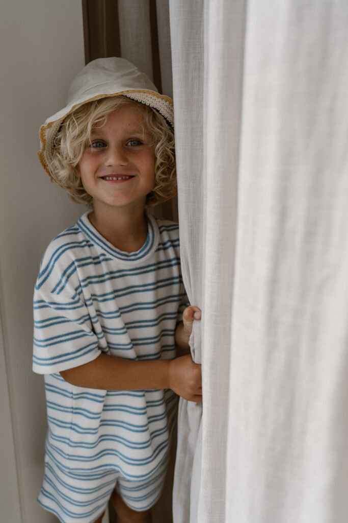 Niels short bath terry blue stripe