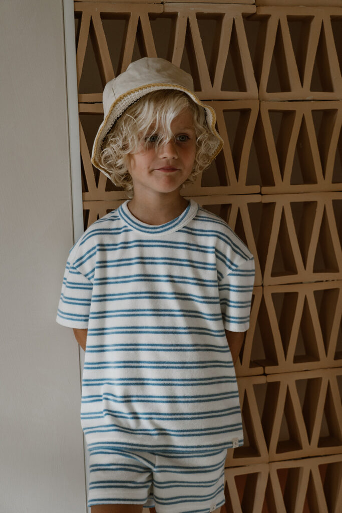 Niels short bath terry blue stripe