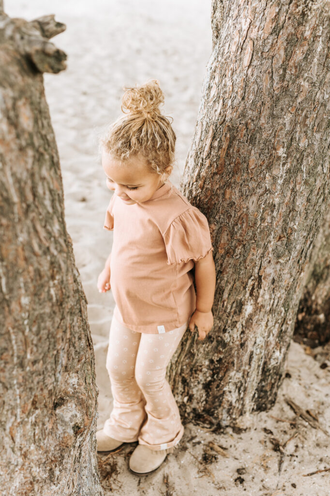 Ruffle top cork