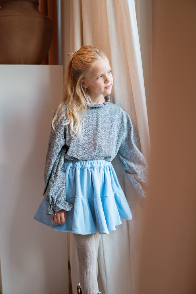 Faith skirt light blue