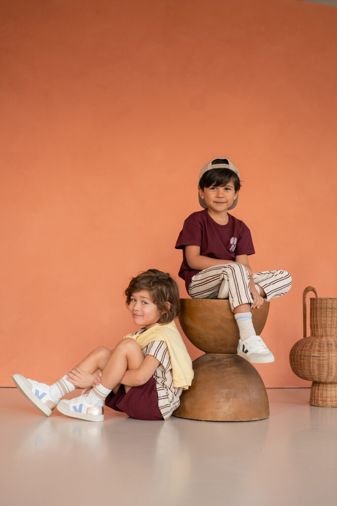 The beach sok light blue stripe (kids & adults)