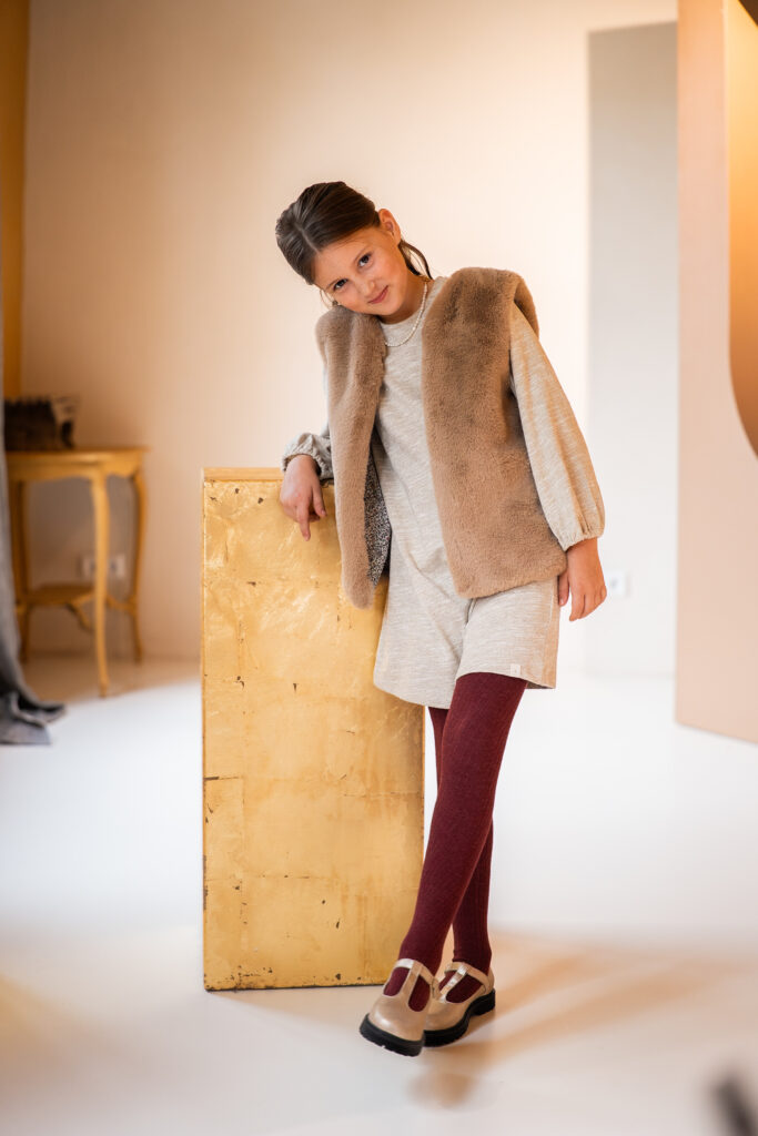 Fabienne dress zand glitter