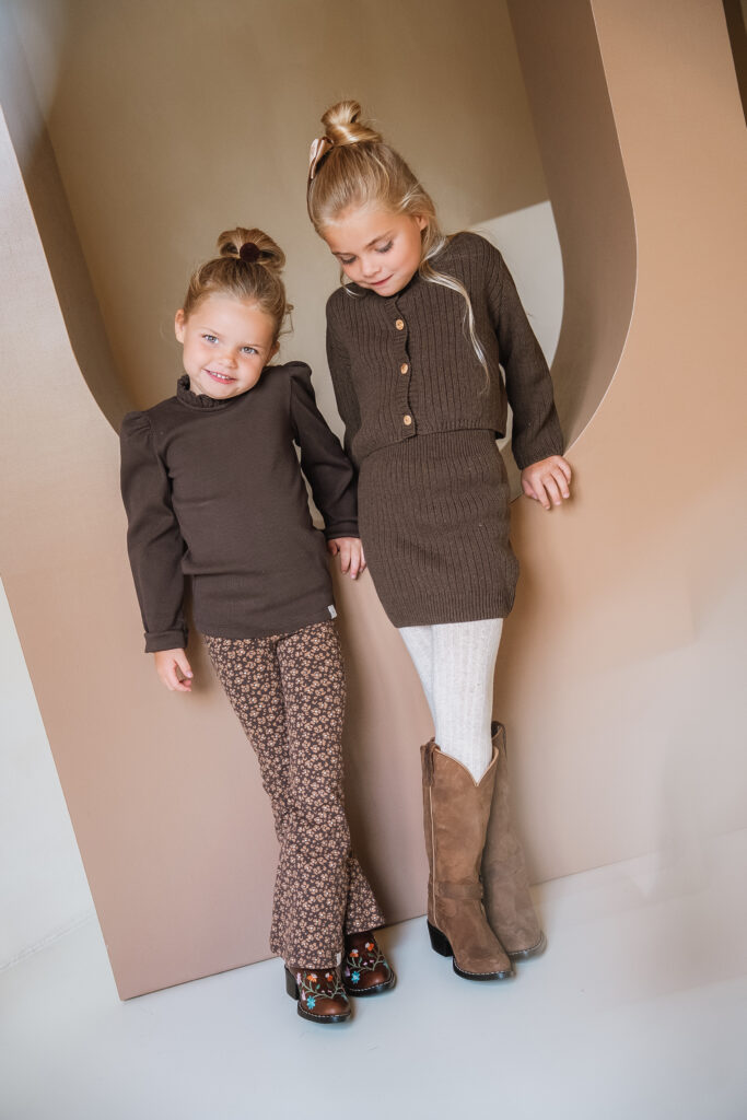 Loulou top brown rib